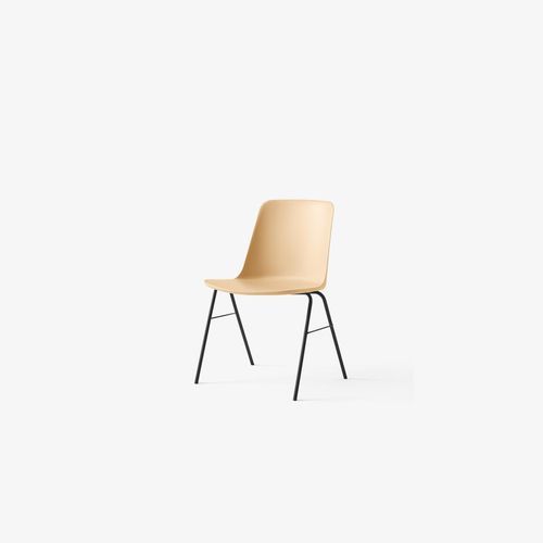 Rely HW26 Chair by &Tradition
