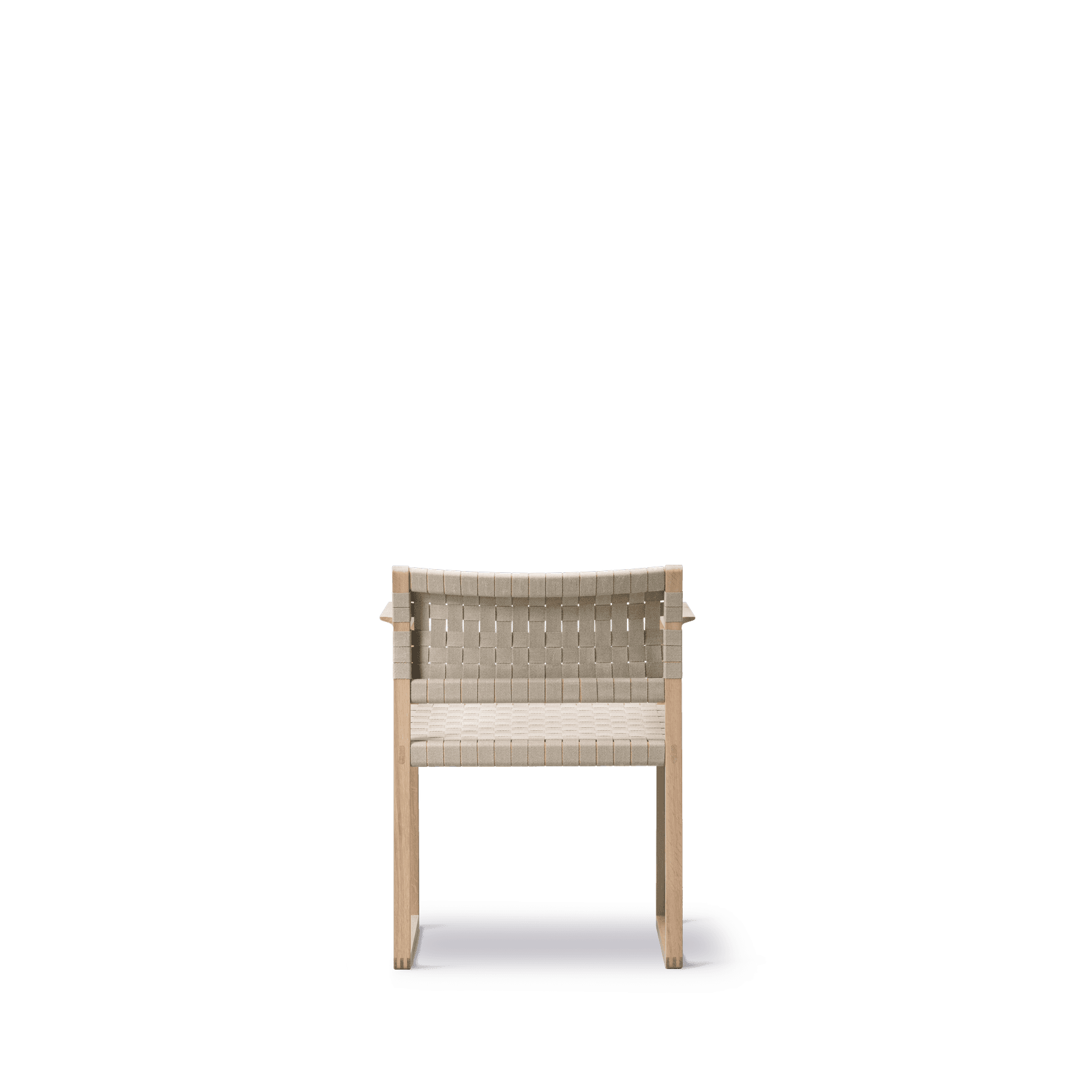 BM62 Armchair Linen Webbing by Fredericia