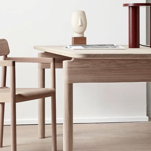 Post Chair by Fredericia