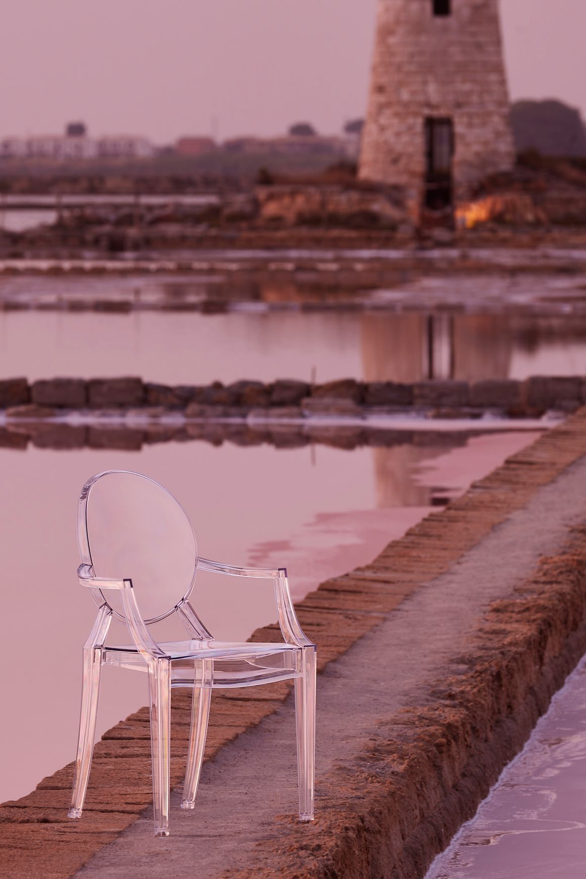 Kartell Louis Ghost Chair