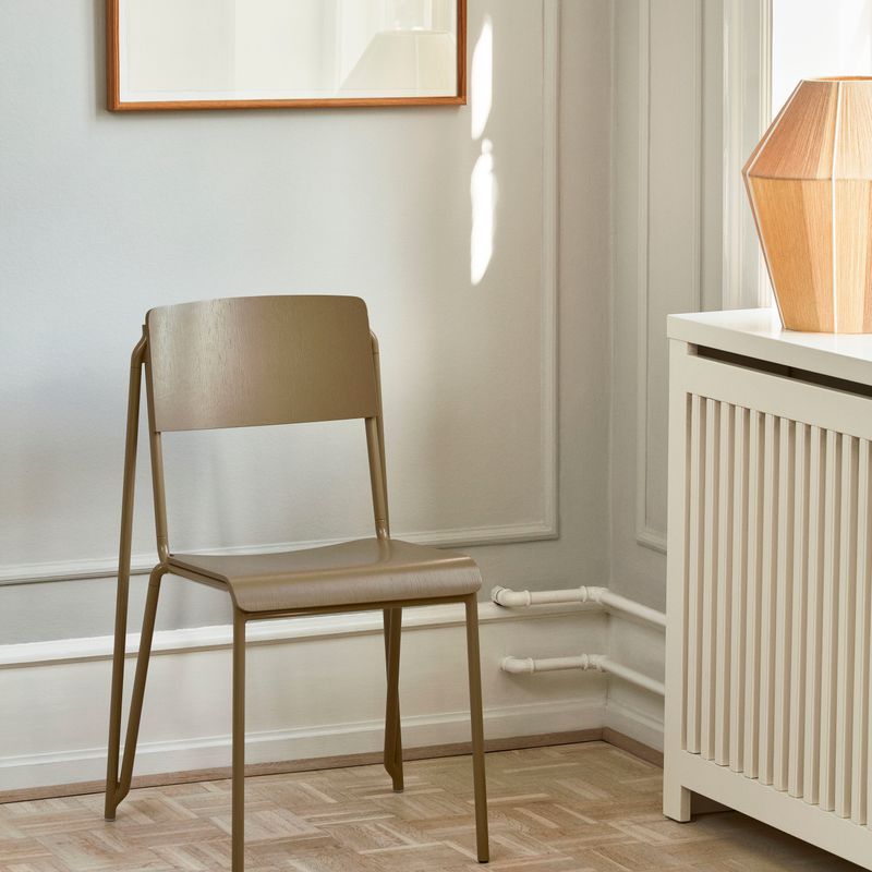 Petit Standard Chair by HAY