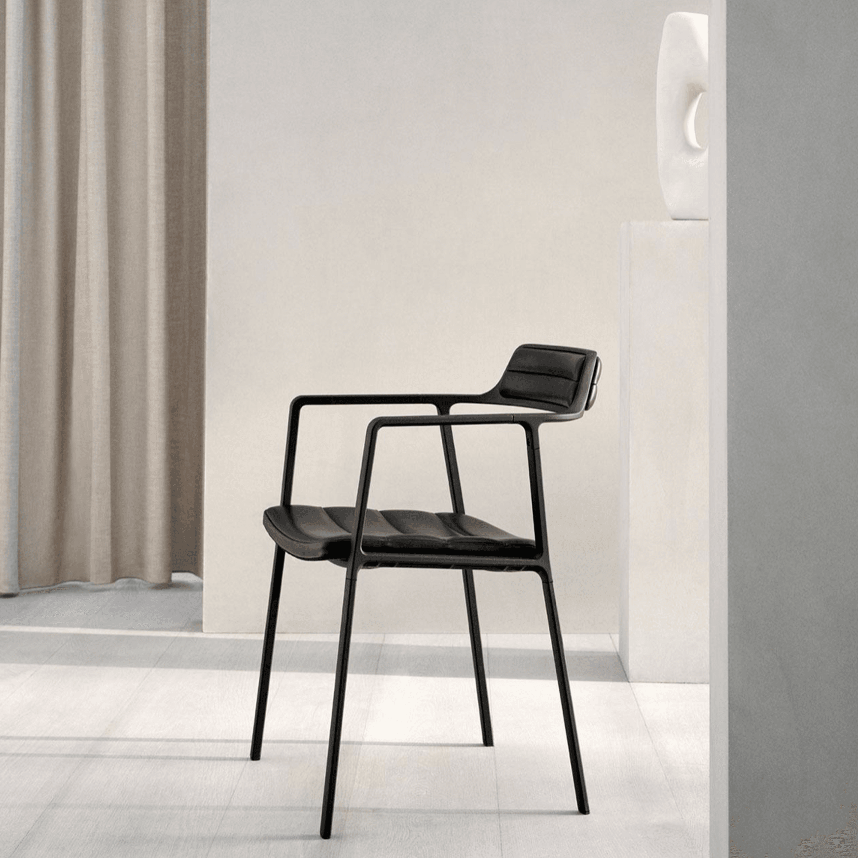 Vipp451 chair