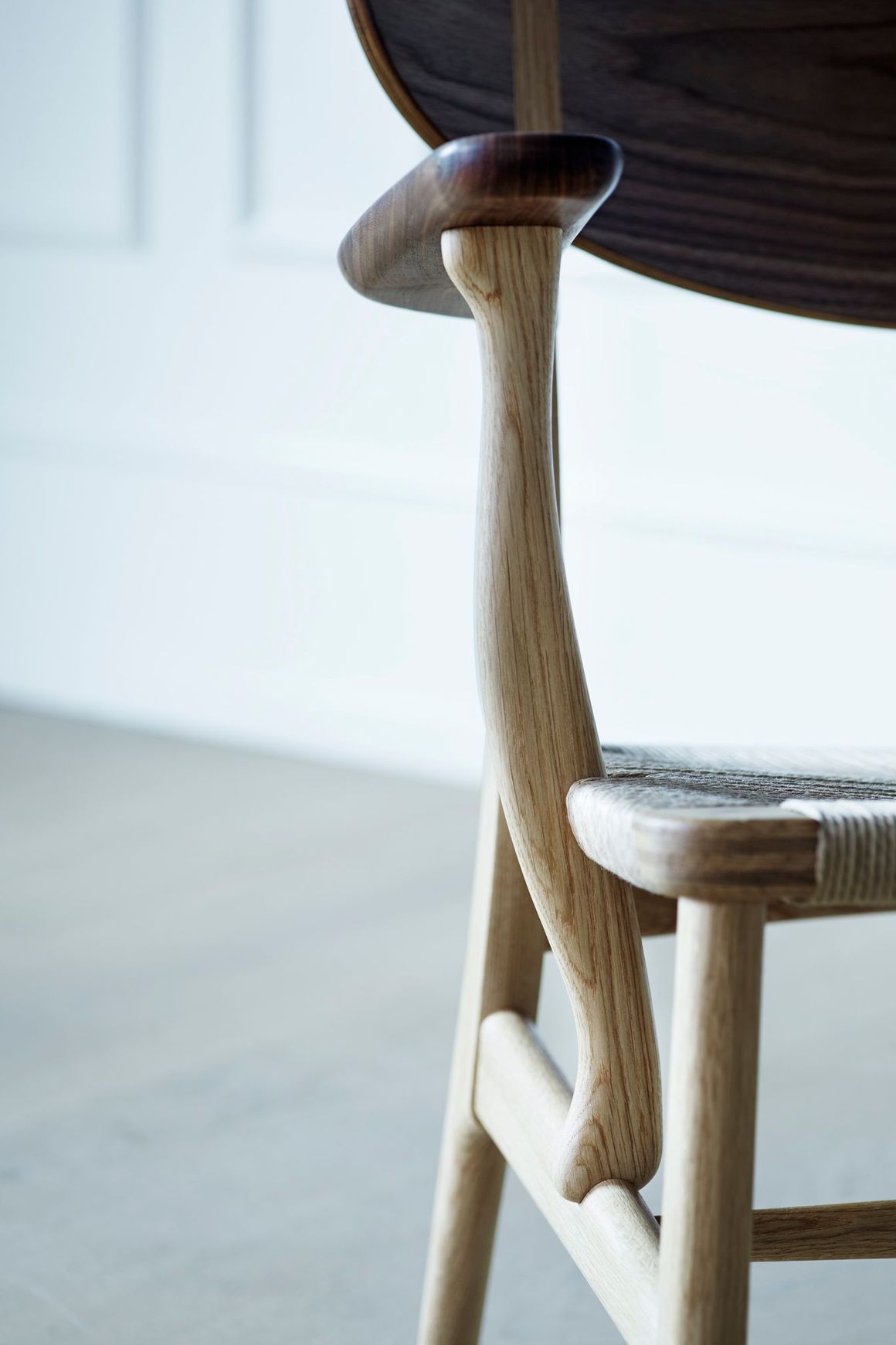 CH22 Easy Chair
