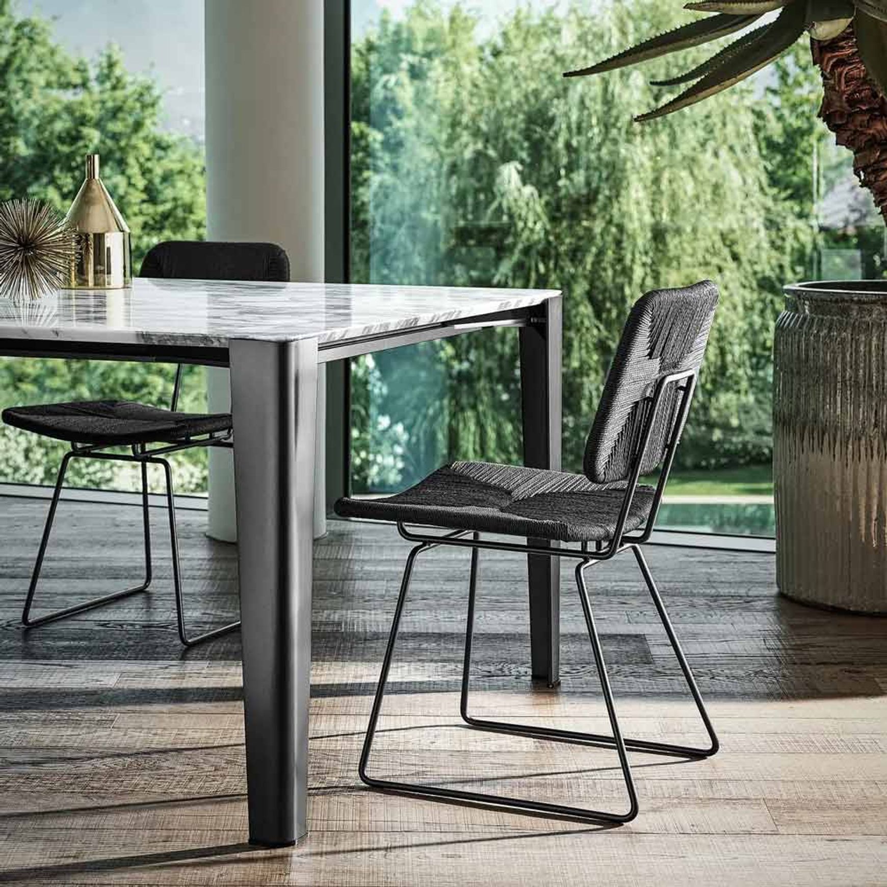 Echoes Dining Chair By Flexform