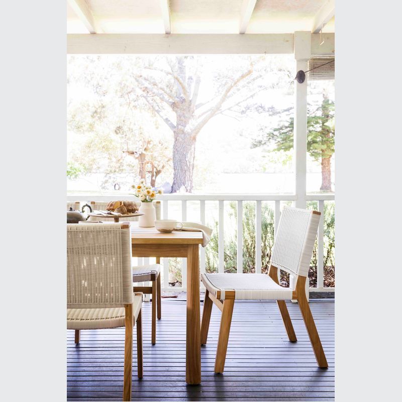 Bilpin Outdoor Dining Table