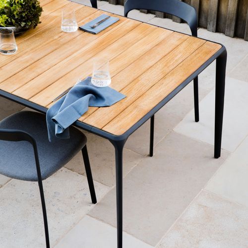 Ibsen Outdoor Dining Table