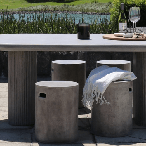Solona Outdoor Concrete Table