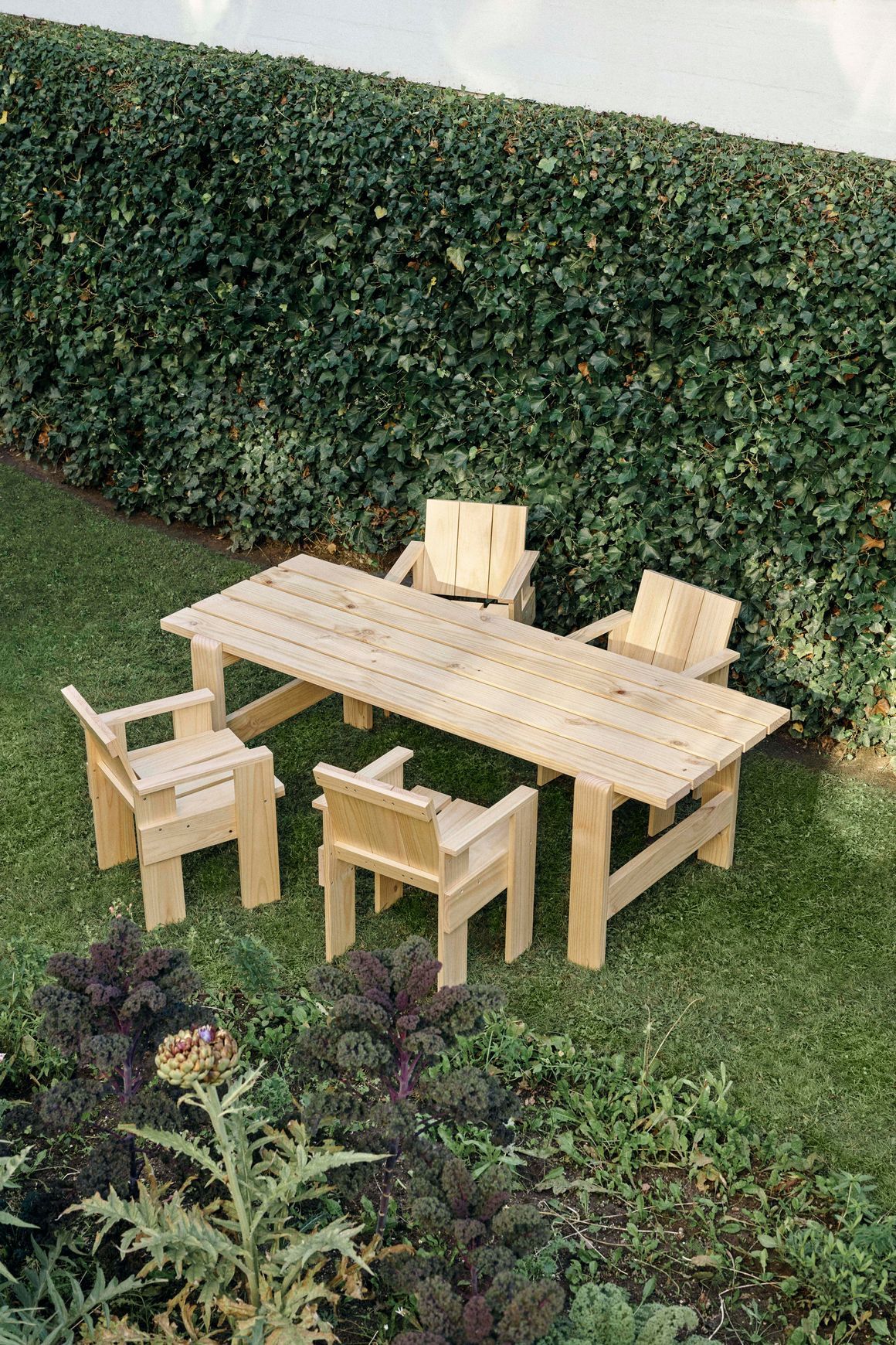 Weekday Table