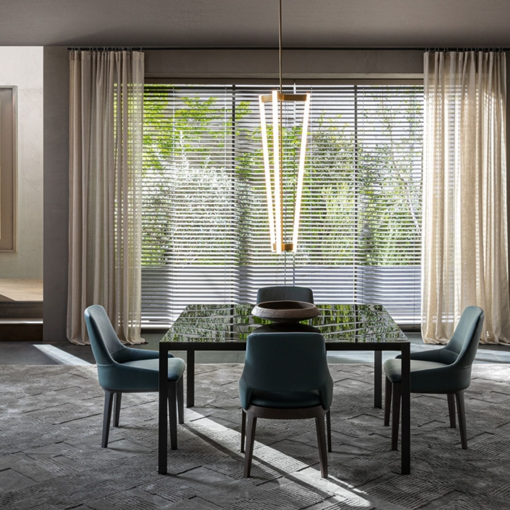 Half A Square Dining Table by Molteni&C
