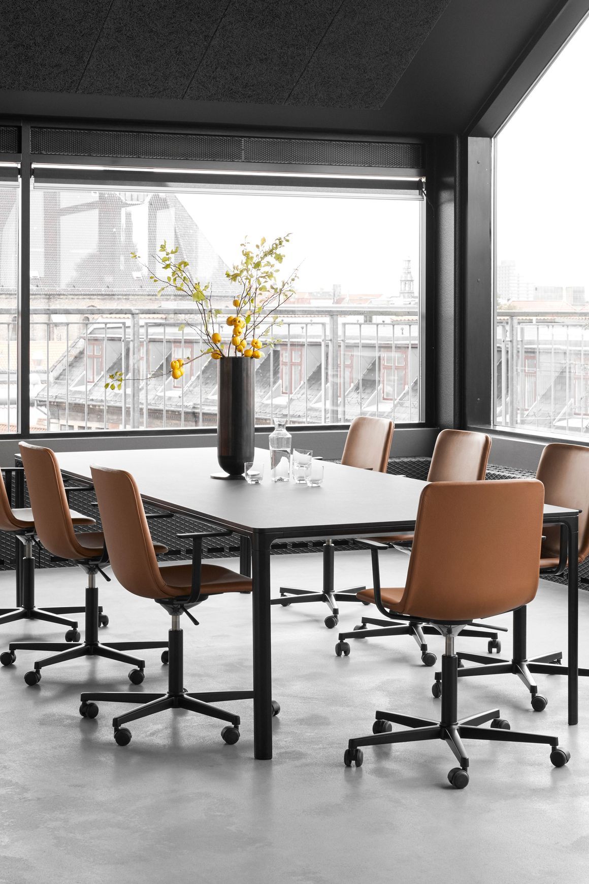 Mesa Table 300 by Fredericia