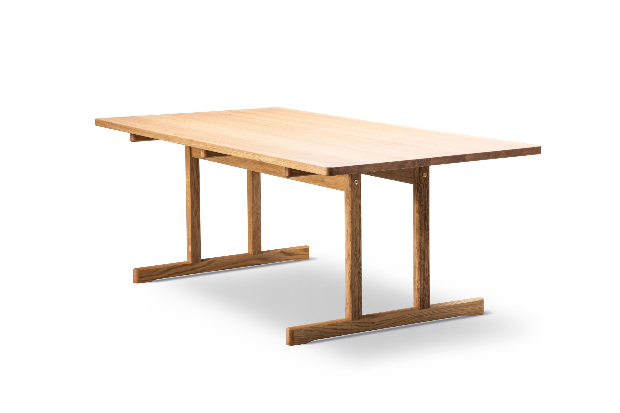 6386 Dining Table by Fredericia