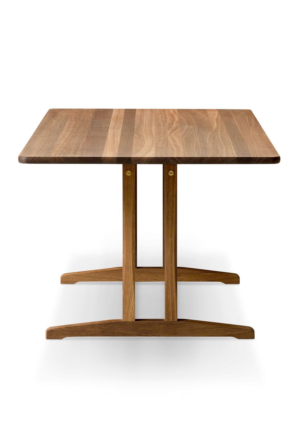 C18 Dining Table 220 by Fredericia