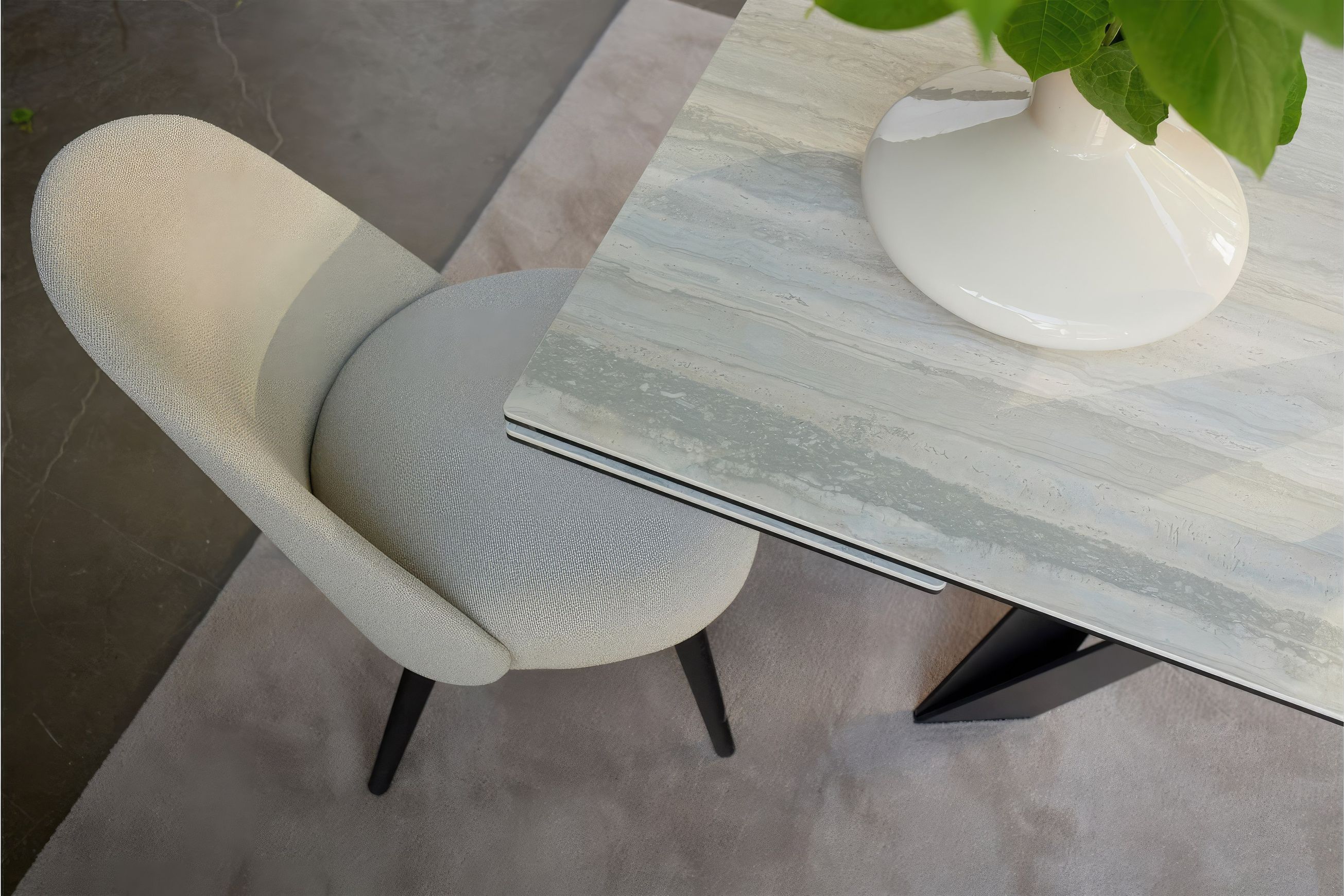 Cigale Dining Table