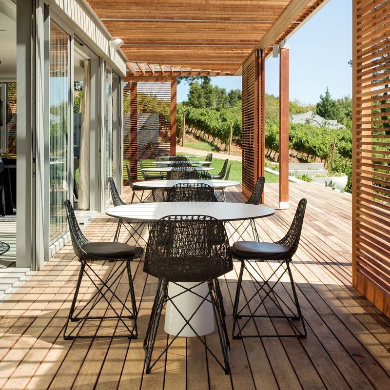 Moooi Container Round Table