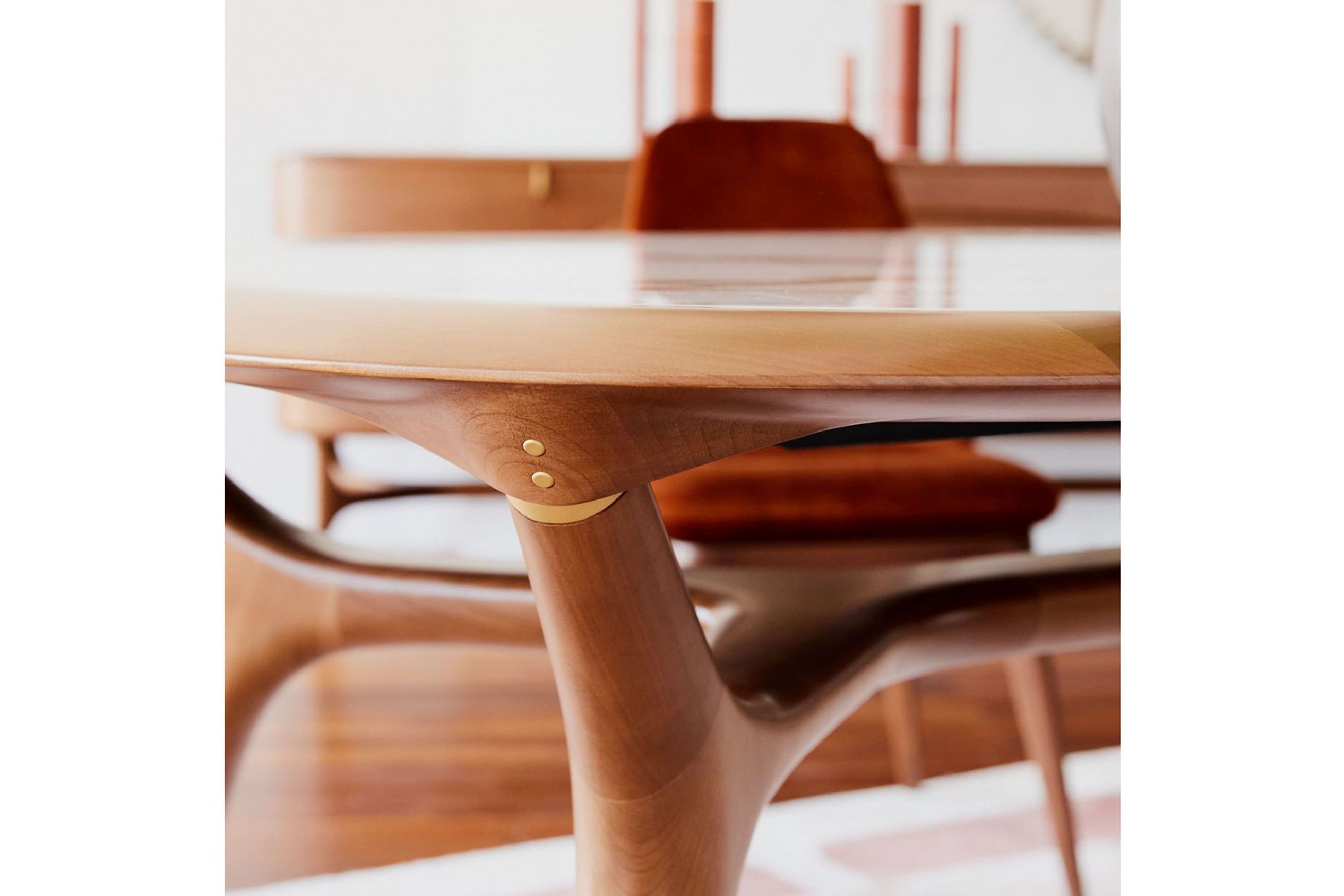 Winch Dining Table with Extension