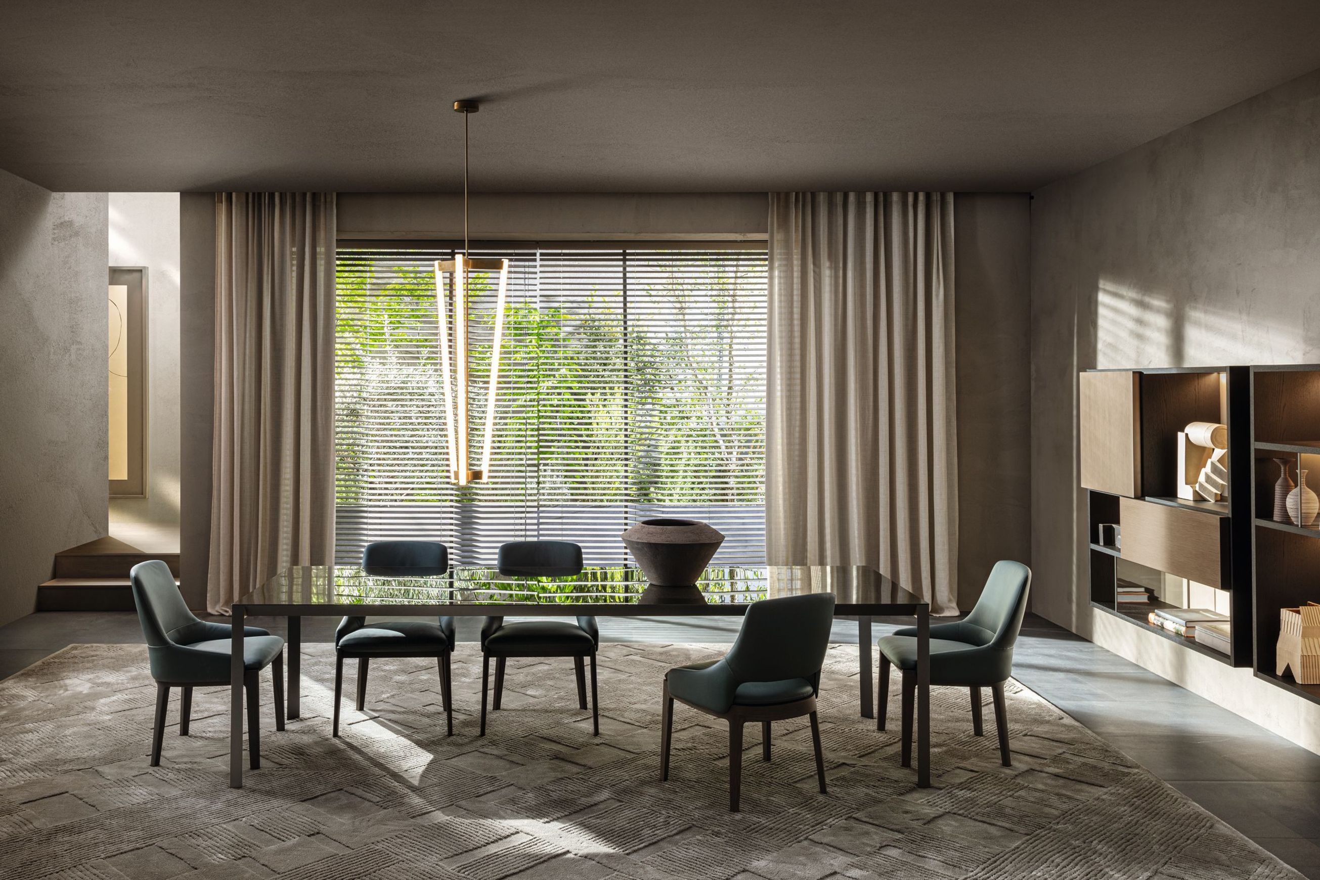 Half A Square Dining Table by Molteni&C