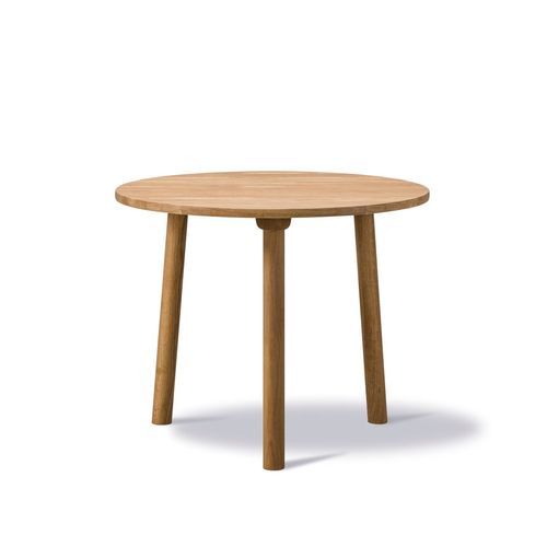 Taro Dining Table Ø90 by Fredericia