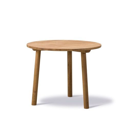 Taro Dining Table Ø90 by Fredericia