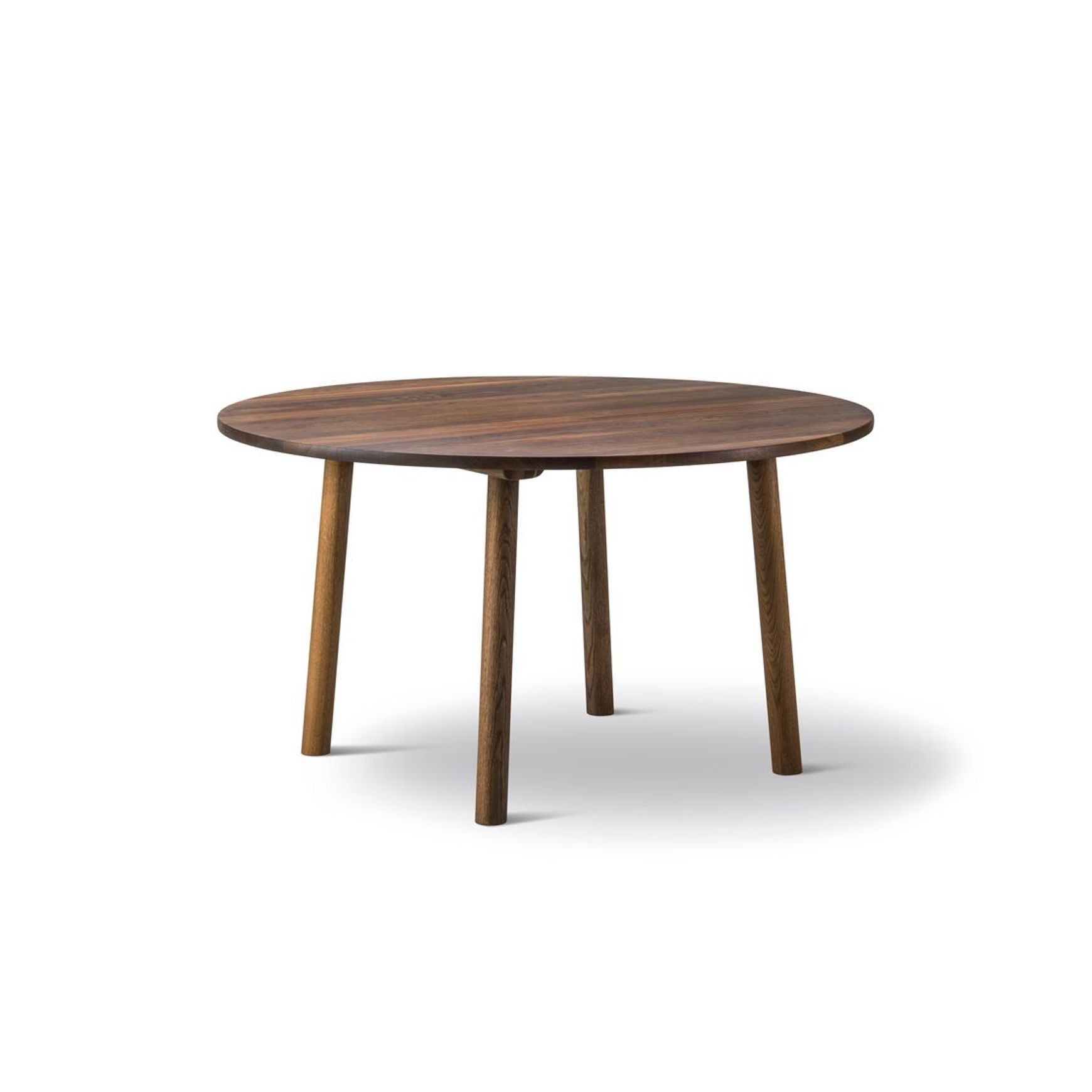 Taro Dining Table Ø120 by Fredericia