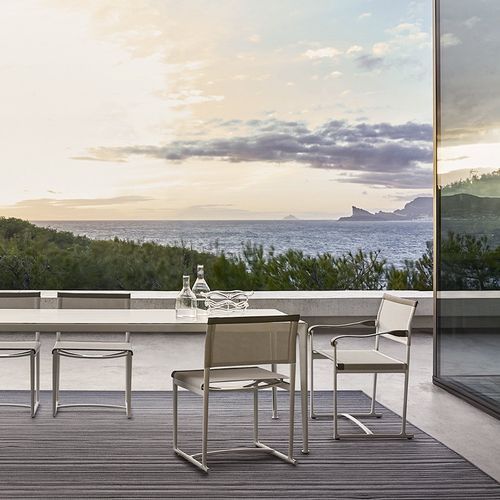 Mirto White Painted Square | Table