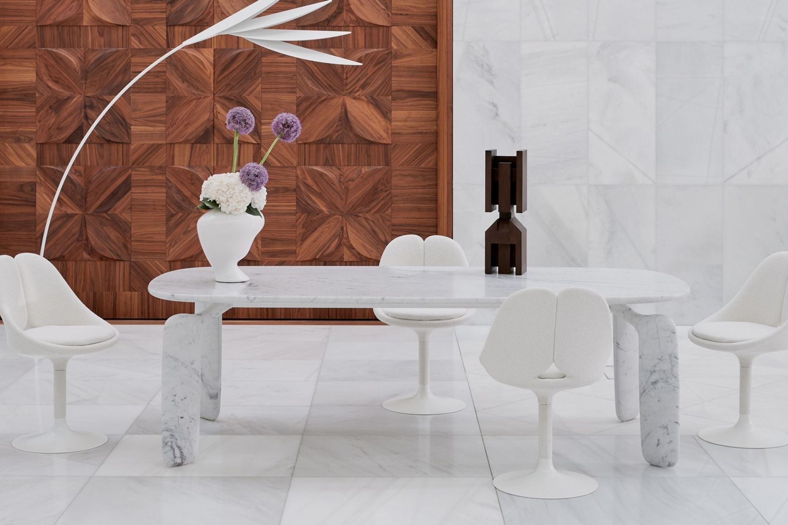 Pulp Marbre Dining Table
