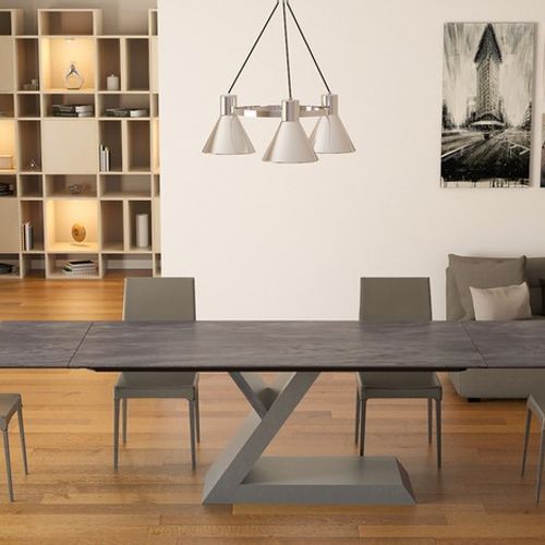 Zagor Dining Table