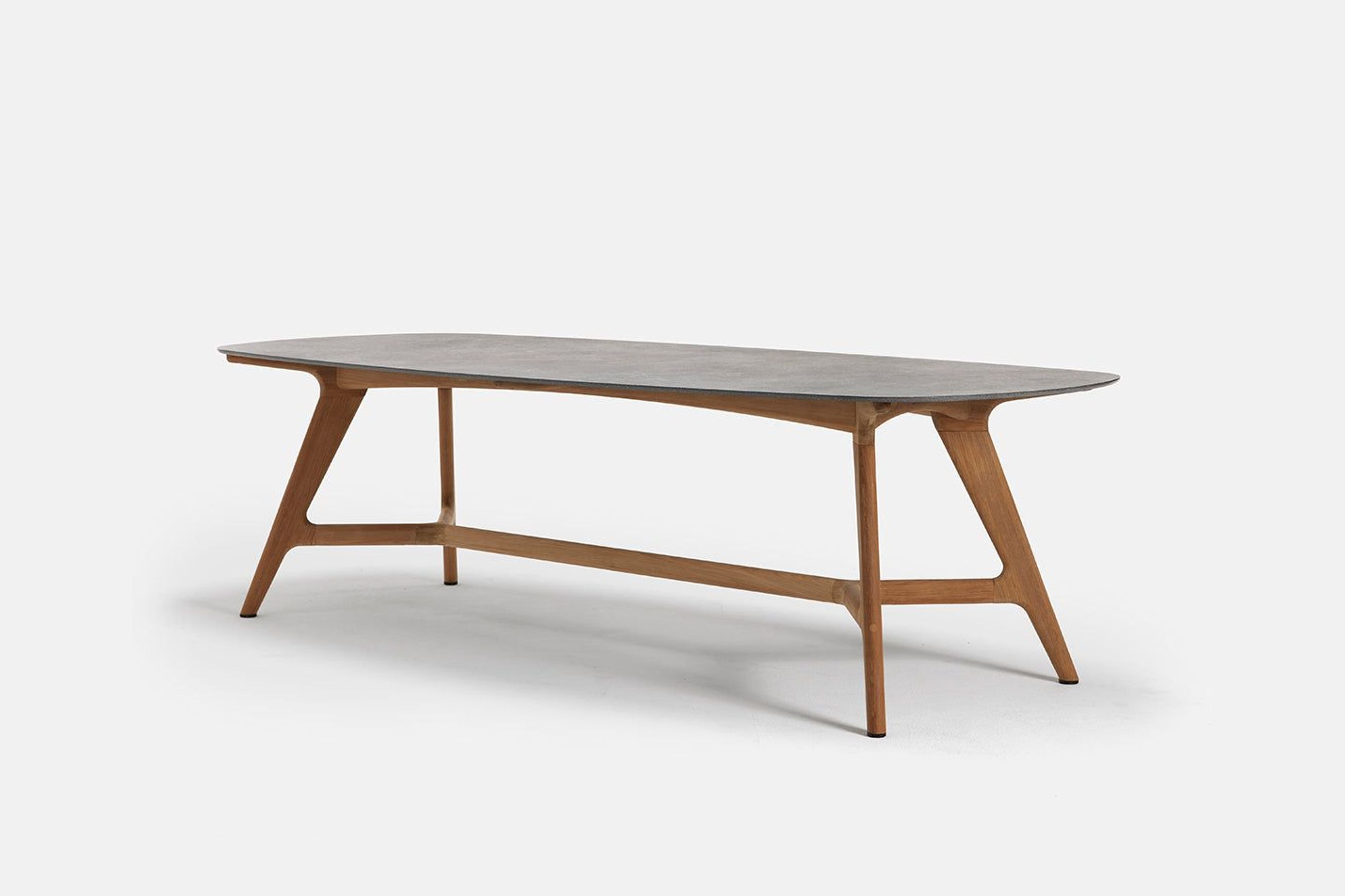 Forrest | Elliptical Ceramic Table