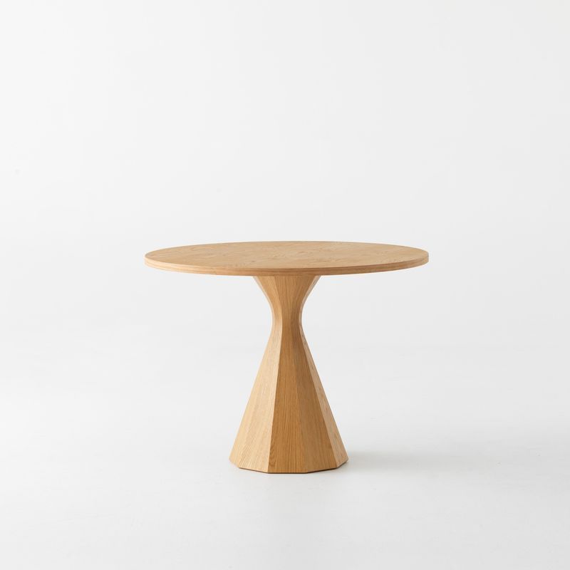 Ballerina Pedestal Table