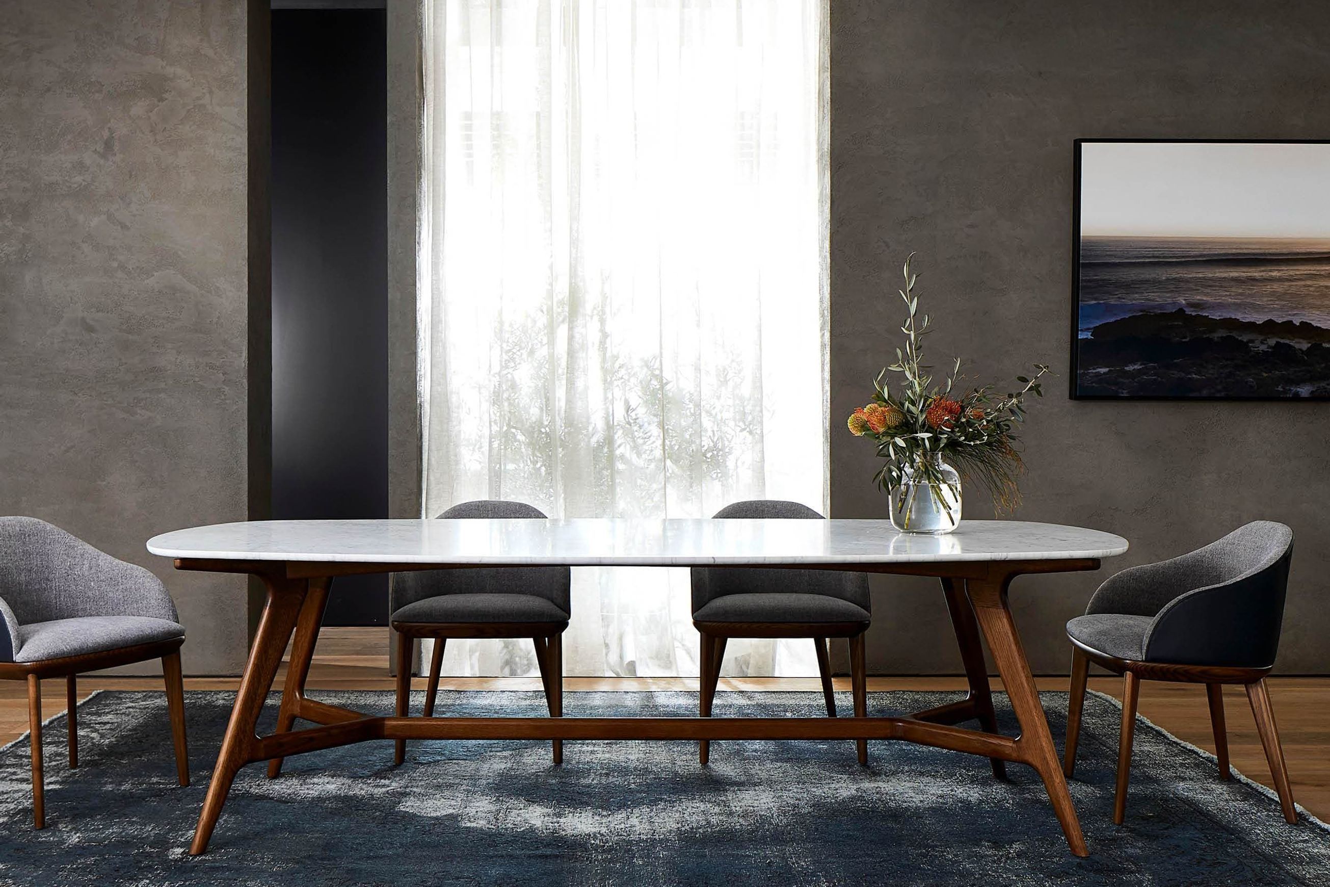 Johanna | Elliptical Table