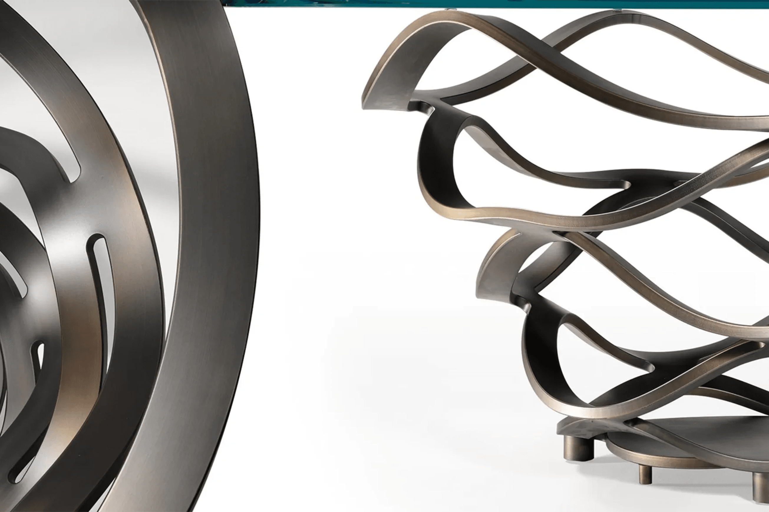 Neolitico Dining Table