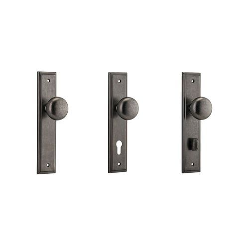 Iver Cambridge Door Knob on Stepped Backplate Distressed Nickel