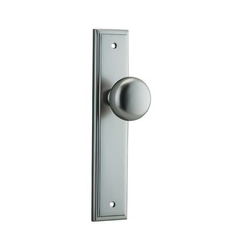 Iver Cambridge Door Knob on Stepped Backplate Satin Nickel - Customise to your needs