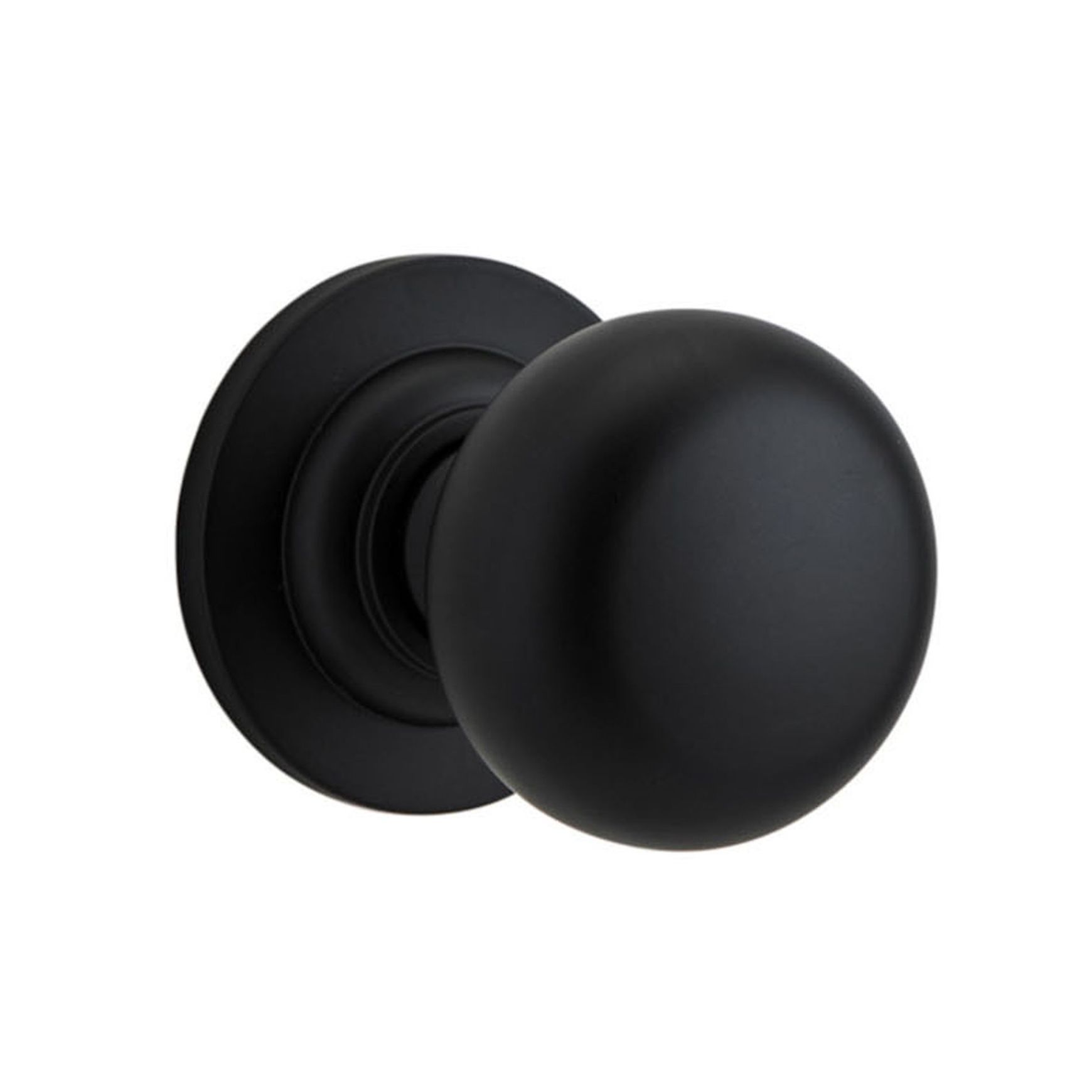 Iver Cambridge Door Knob on Round Rose