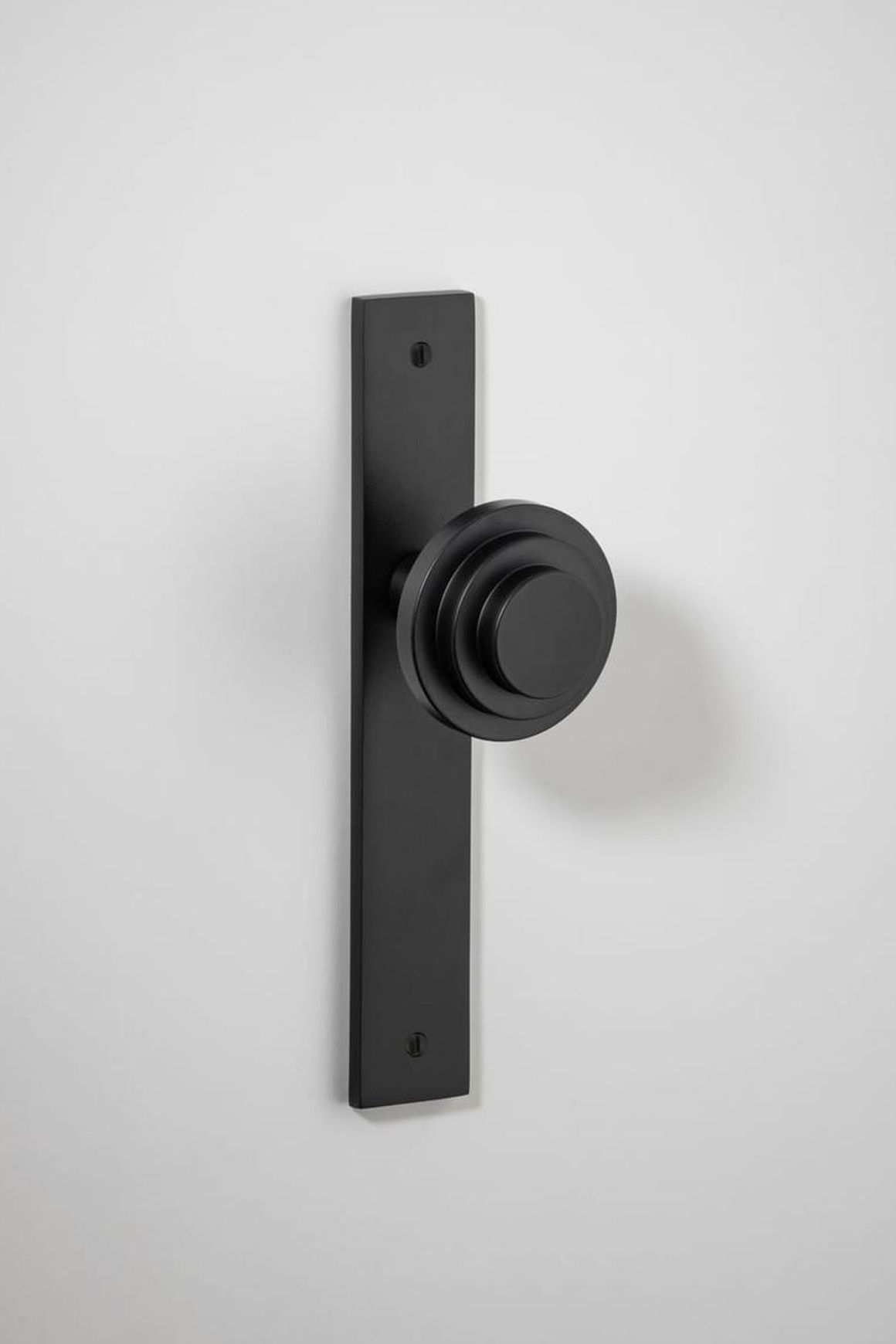 Zzzigurat Door Knob - Rectangular Backplate