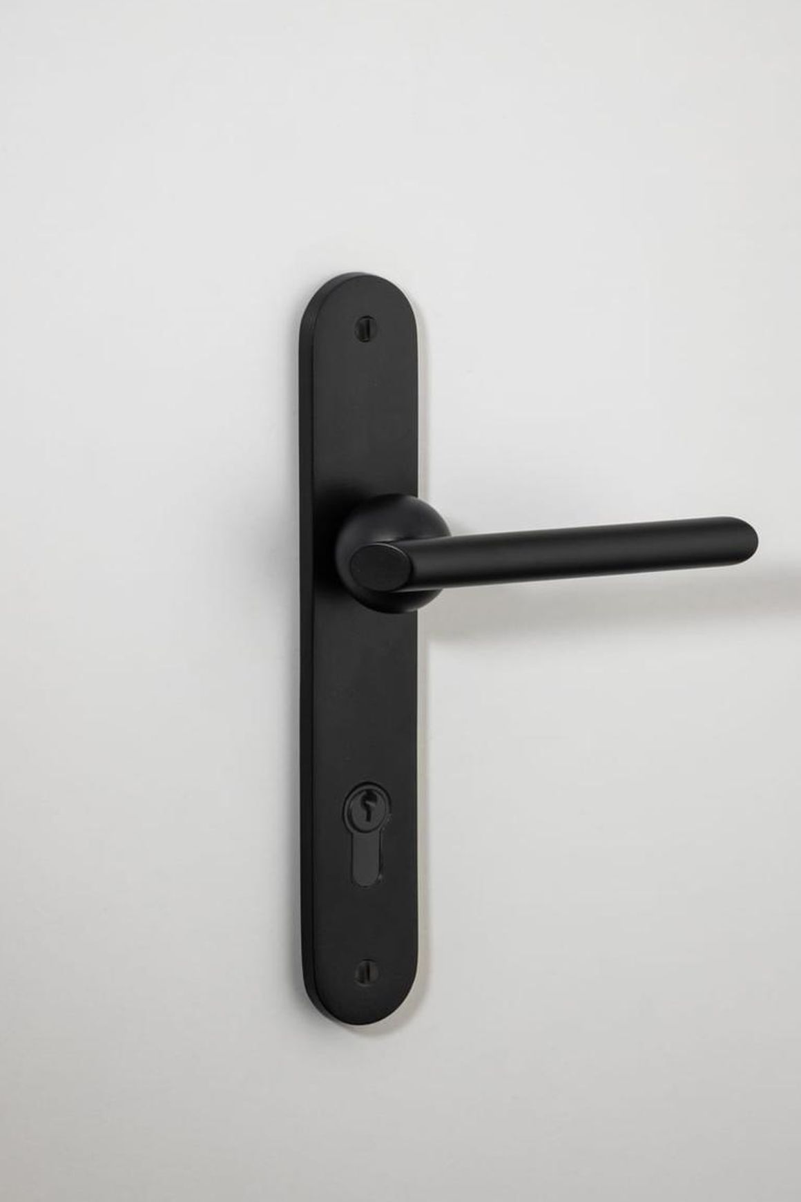 Futurismo Lever - Oval Backplate
