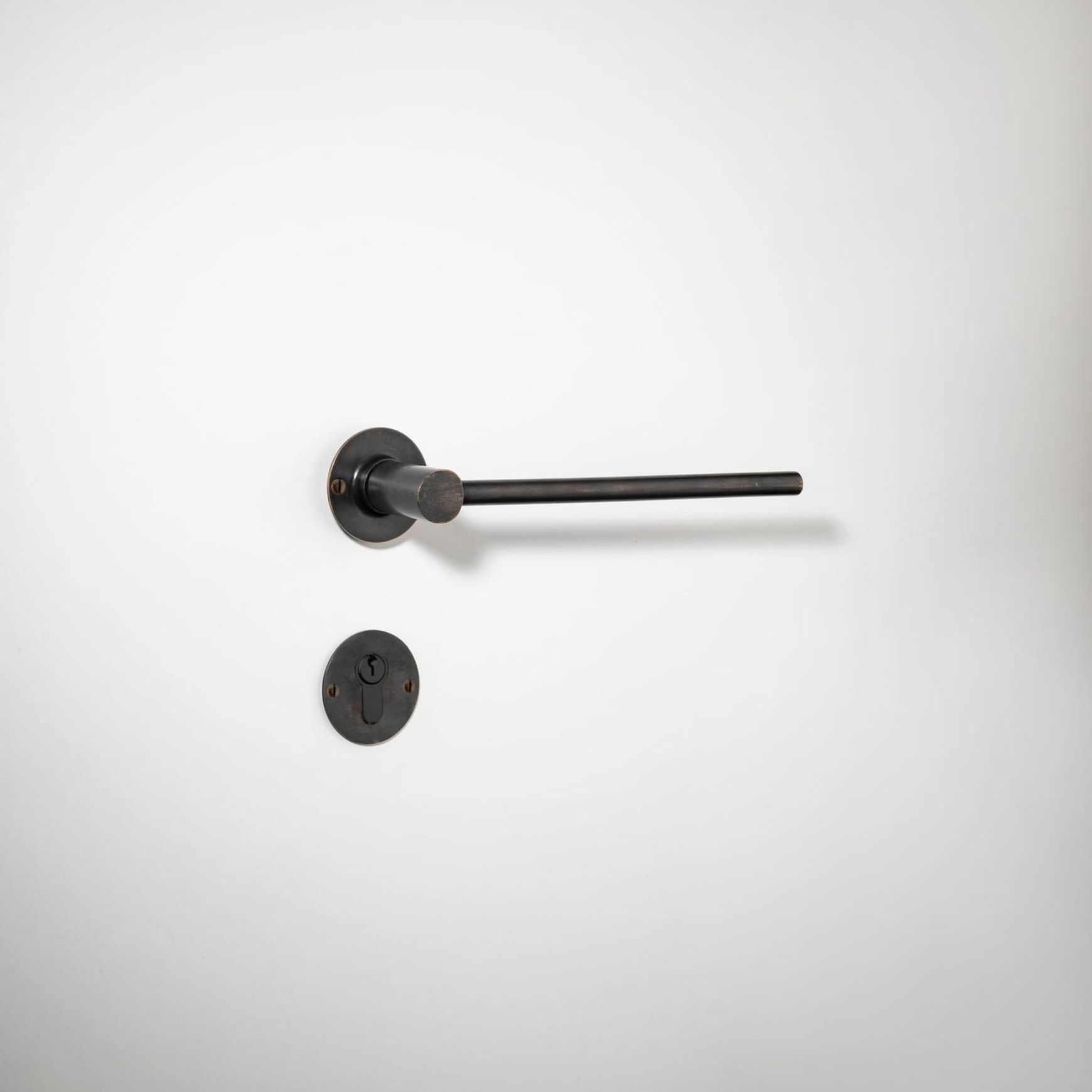 Edition Office Euro Escutcheon