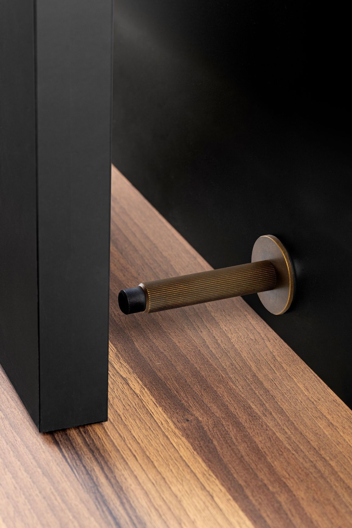 ARPA WALL Door Stop