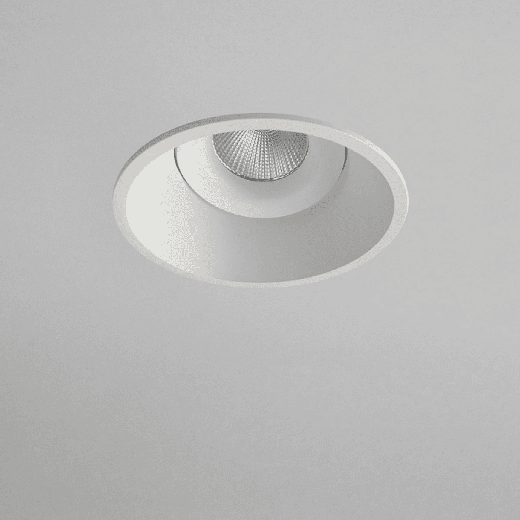 Minimal B Adjustable 2 Downlight