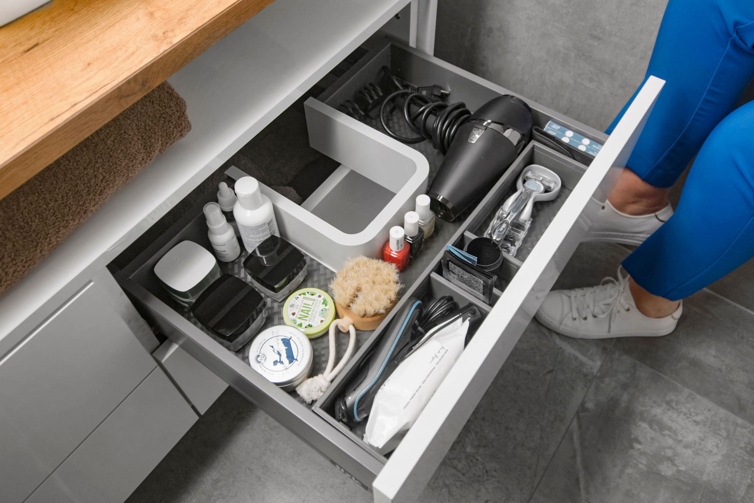 Sink Drawer - Cabinet Application