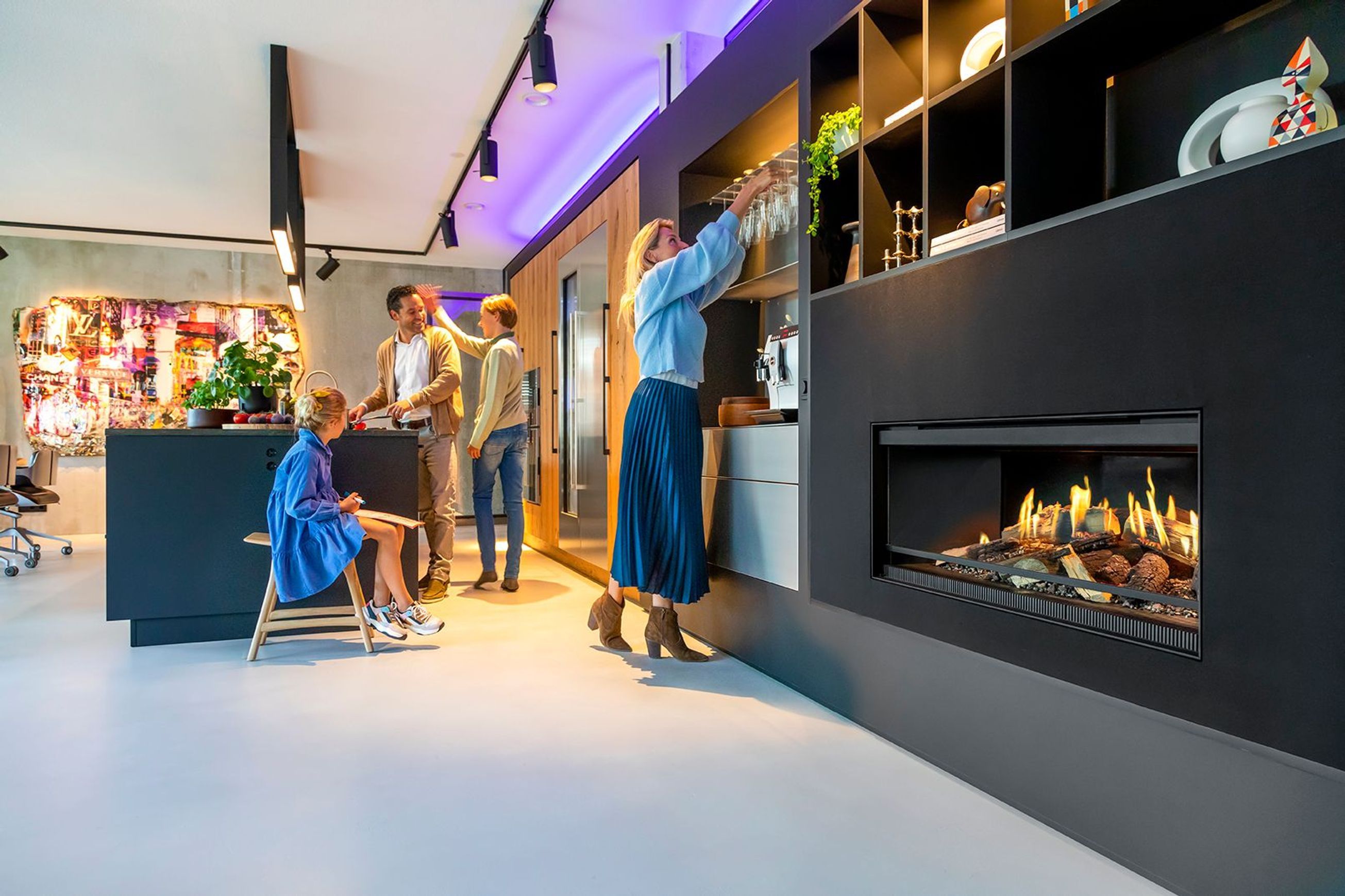 E-One 100 F - Single Sided Electric Fireplace