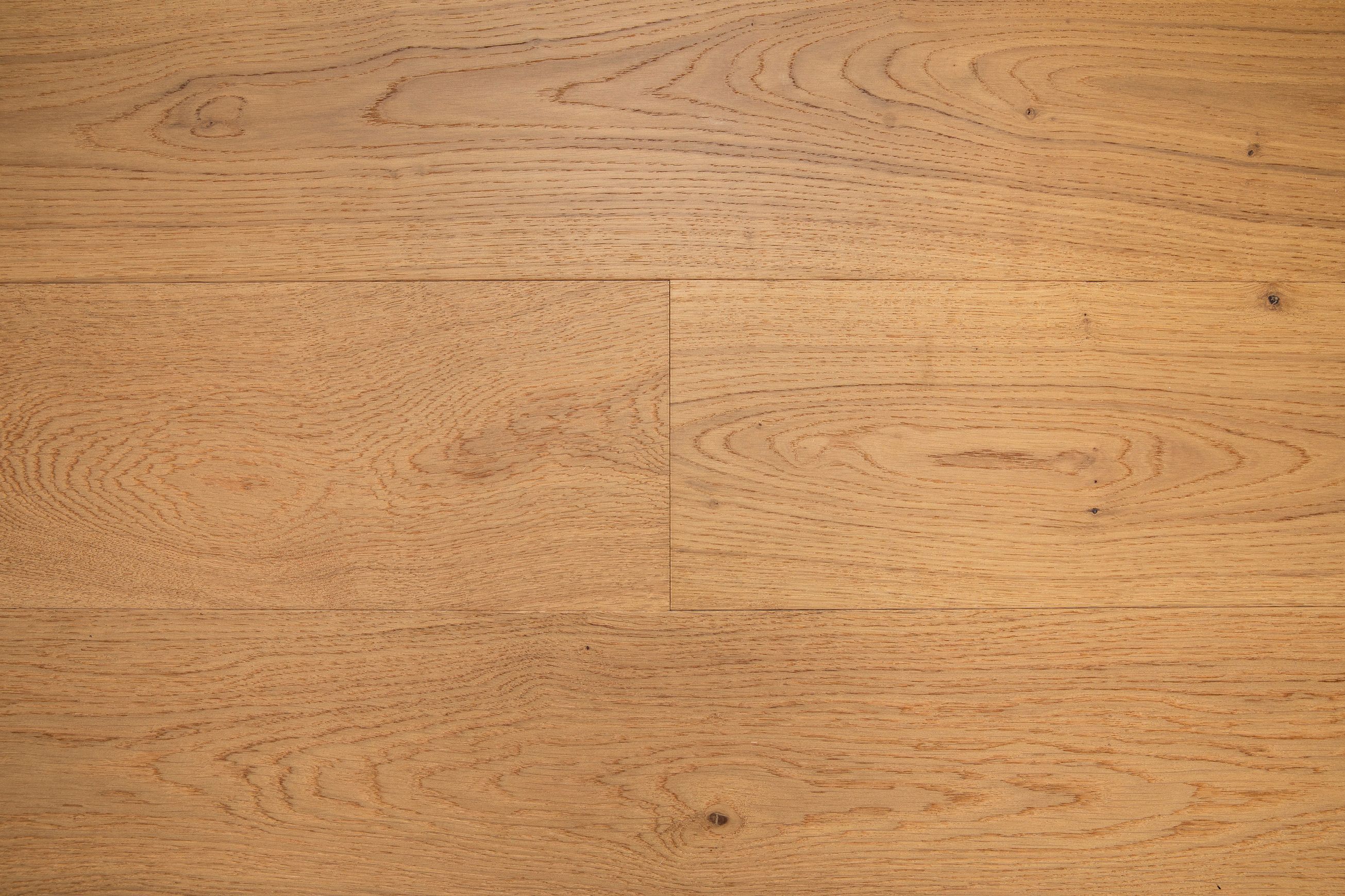 Caramel I Genuine Oak Engineered Flooring