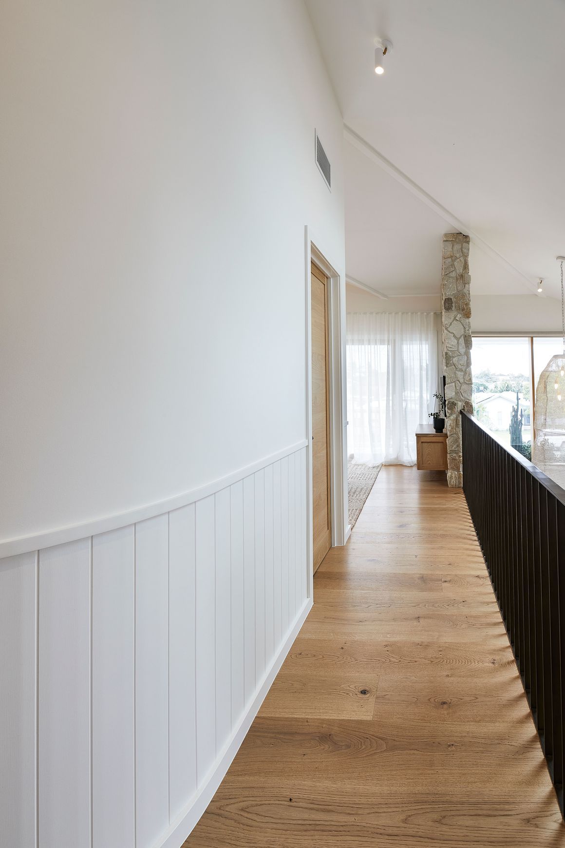 Western | Genuine Oak Engineered Wood Flooring