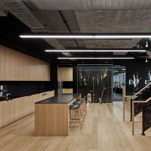 EP104 Classic Unfinished