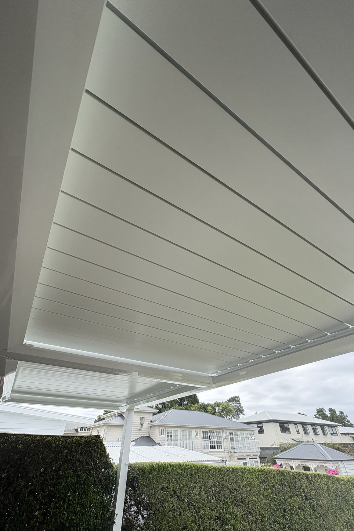 Sesame Louvre Roof System