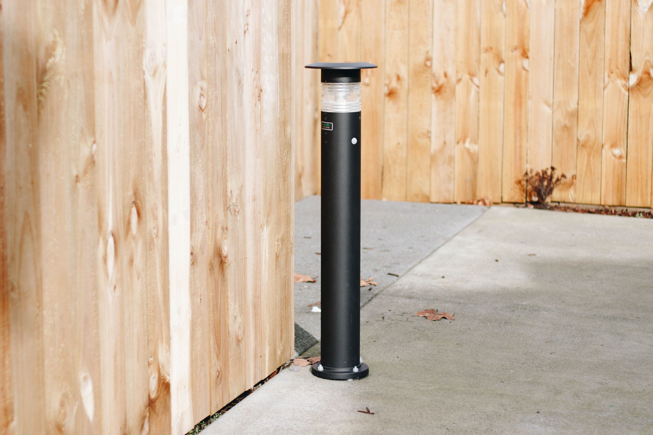 Sentry Solar Bollard 002