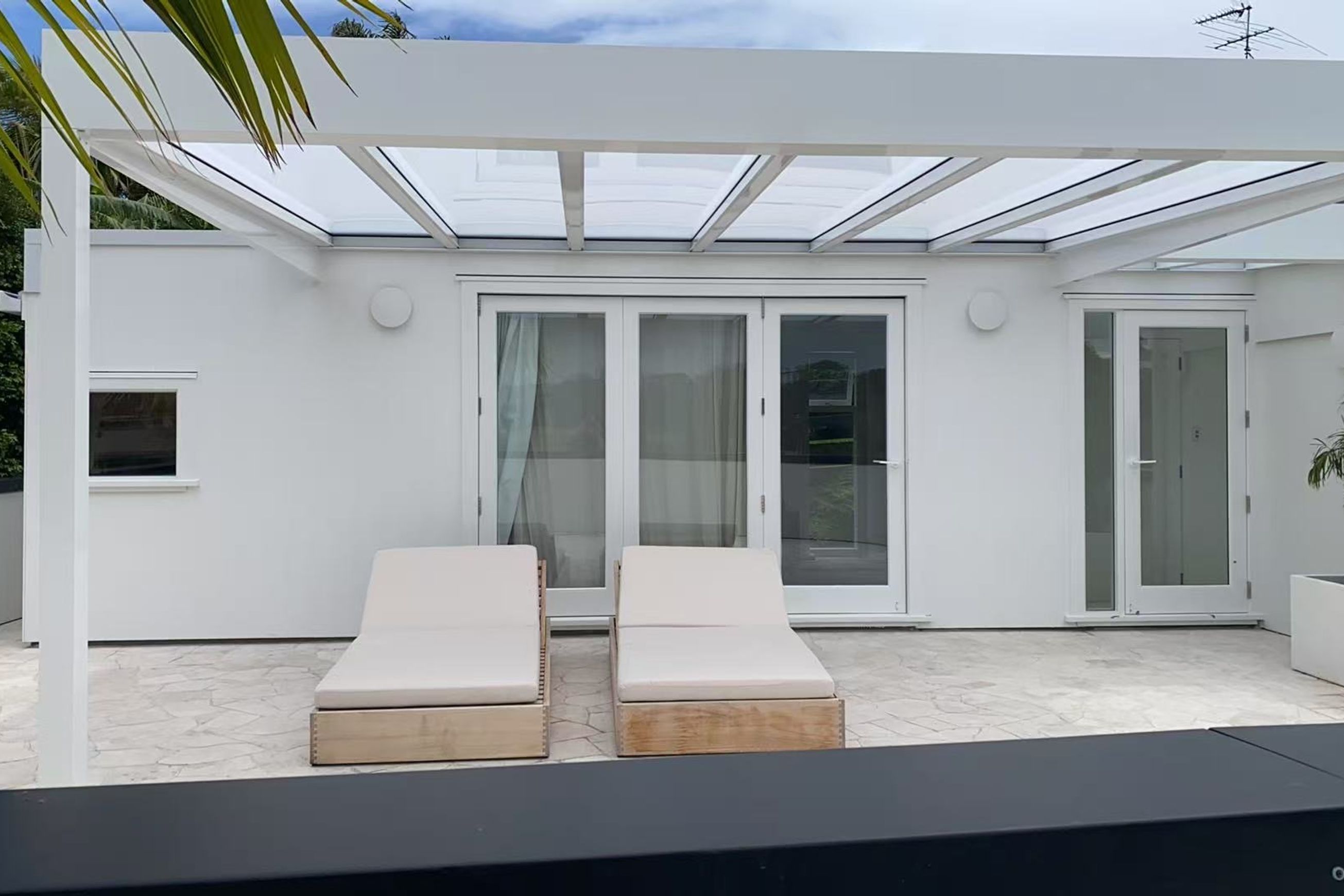 Flat Canopy