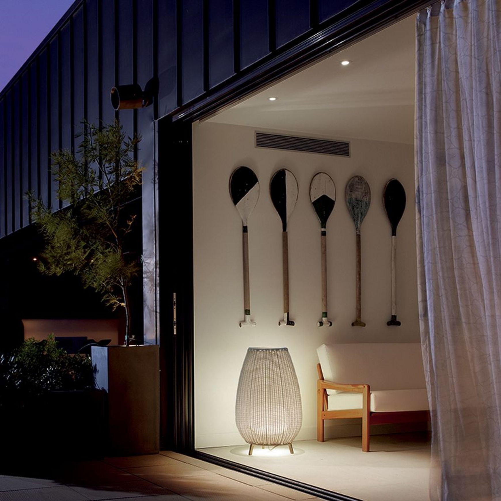Amphora 01 Floor Lamp