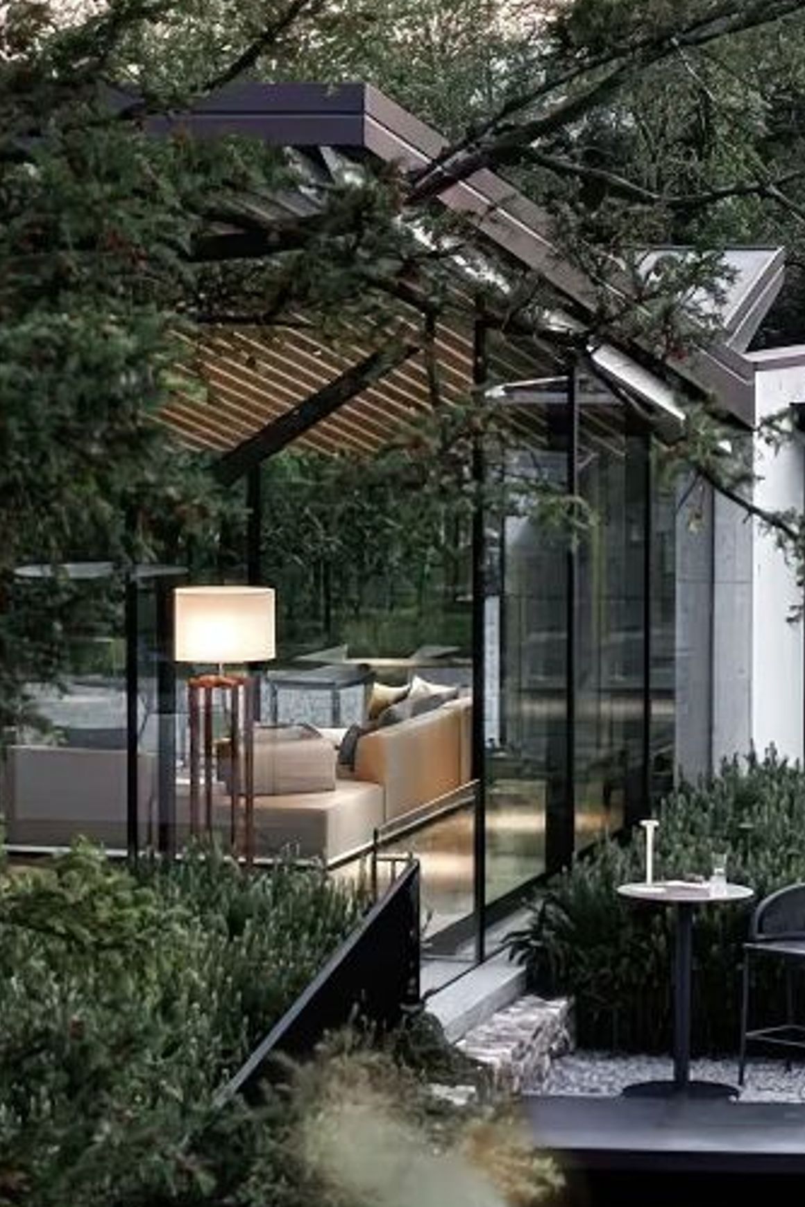 VERTIGO Floor Lamp