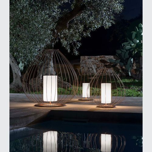 Cell Outdoor Floor Lamp