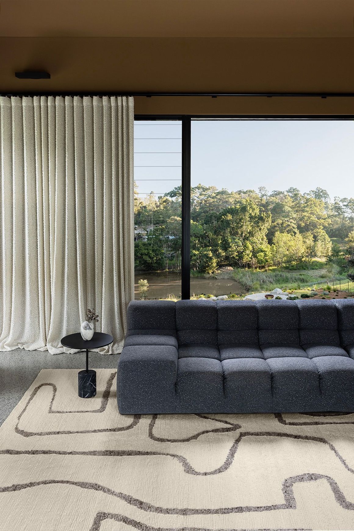Maros Dove l Handknotted Rugs